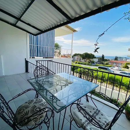 Marina Boelgesinde 3+1 Deniz Manzarali Apartmán