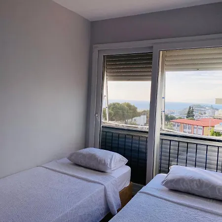 Marina Boelgesinde 3+1 Deniz Manzarali Apartmán Kusadası