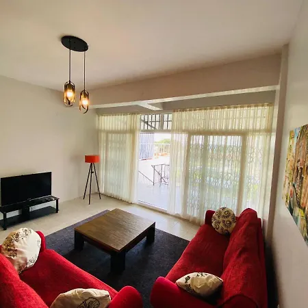 Marina Boelgesinde 3+1 Deniz Manzarali Apartmán Kusadası
